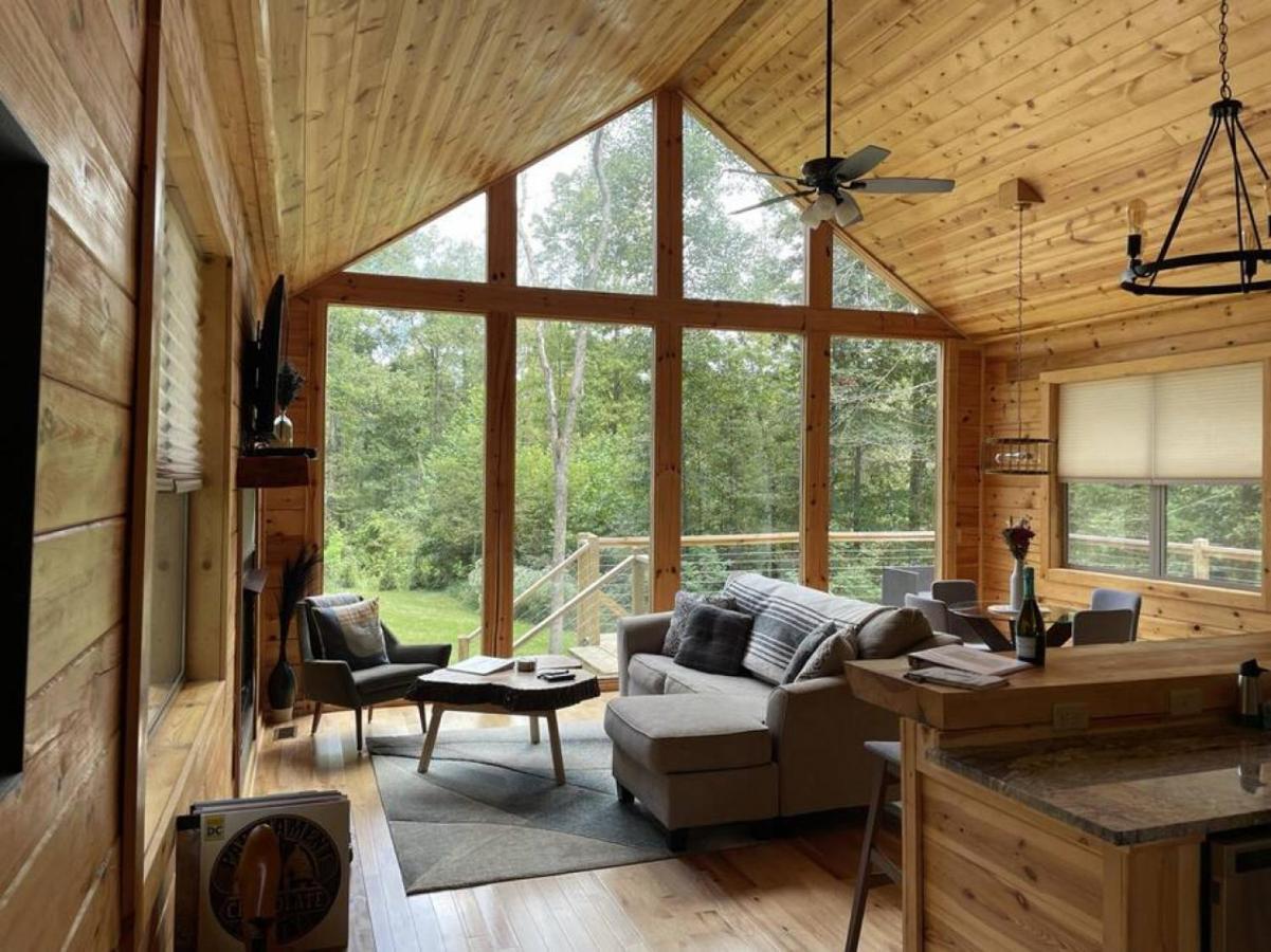 Fern Haven A Modern Take On Hocking Hills Cabins Stella Esterno foto