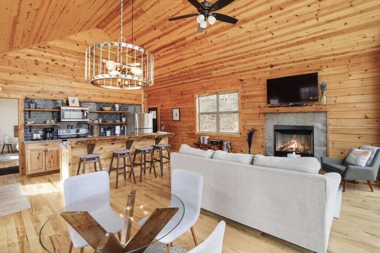 Fern Haven A Modern Take On Hocking Hills Cabins Stella Esterno foto