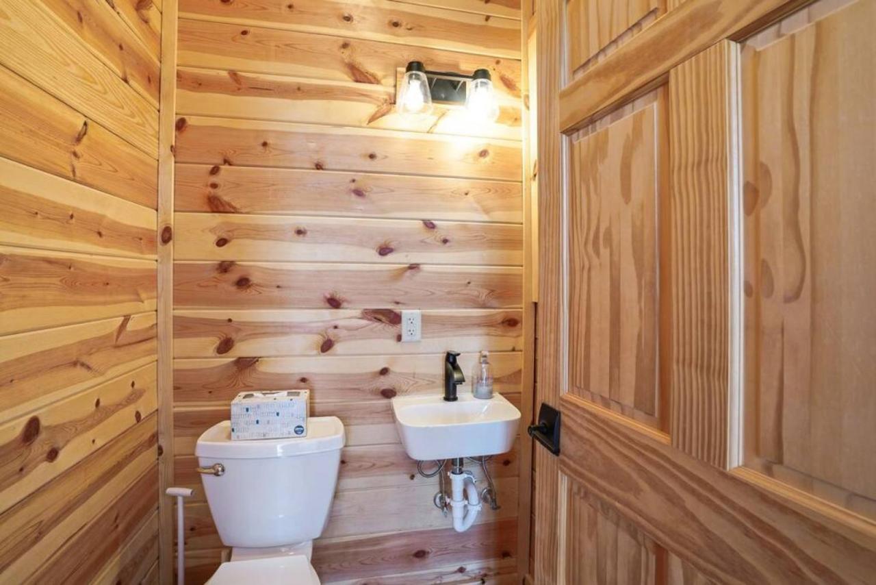 Fern Haven A Modern Take On Hocking Hills Cabins Stella Esterno foto
