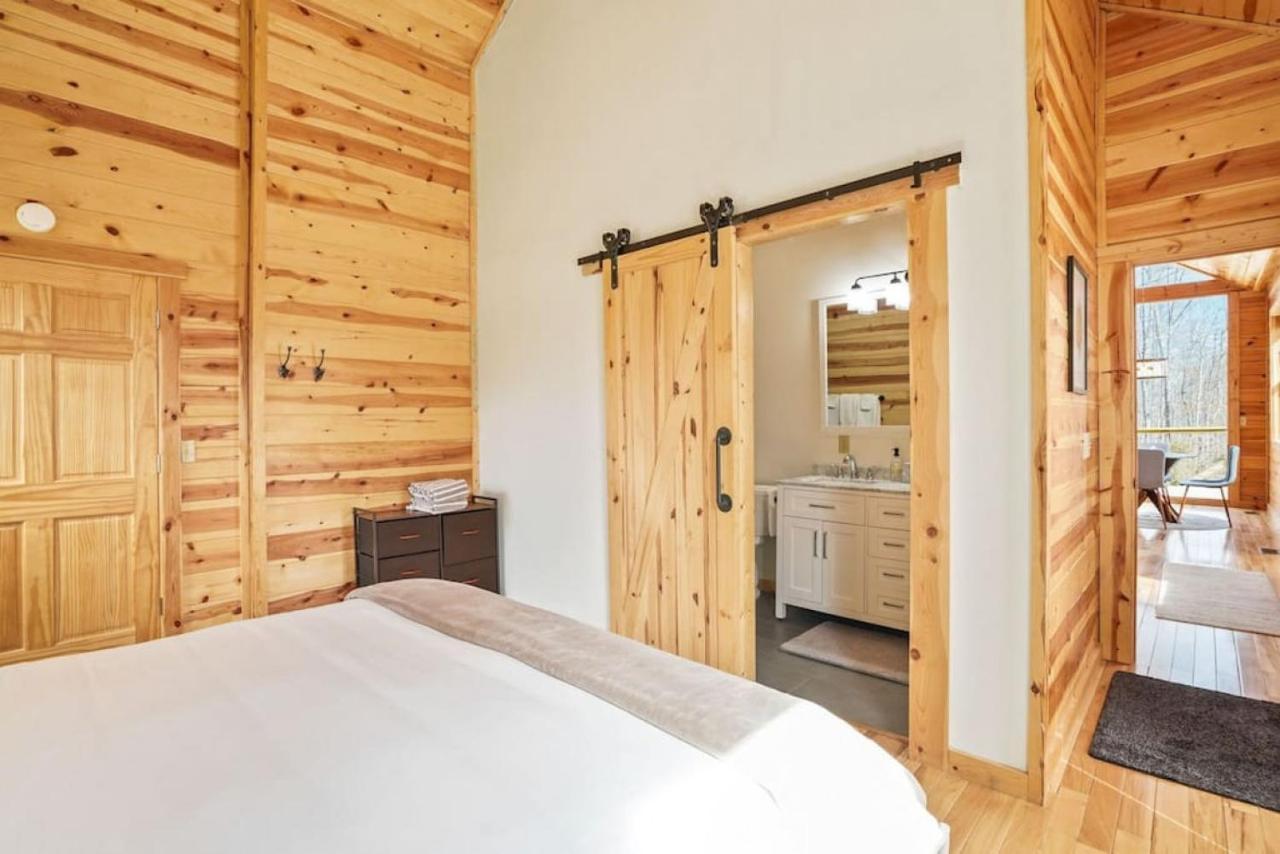 Fern Haven A Modern Take On Hocking Hills Cabins Stella Esterno foto