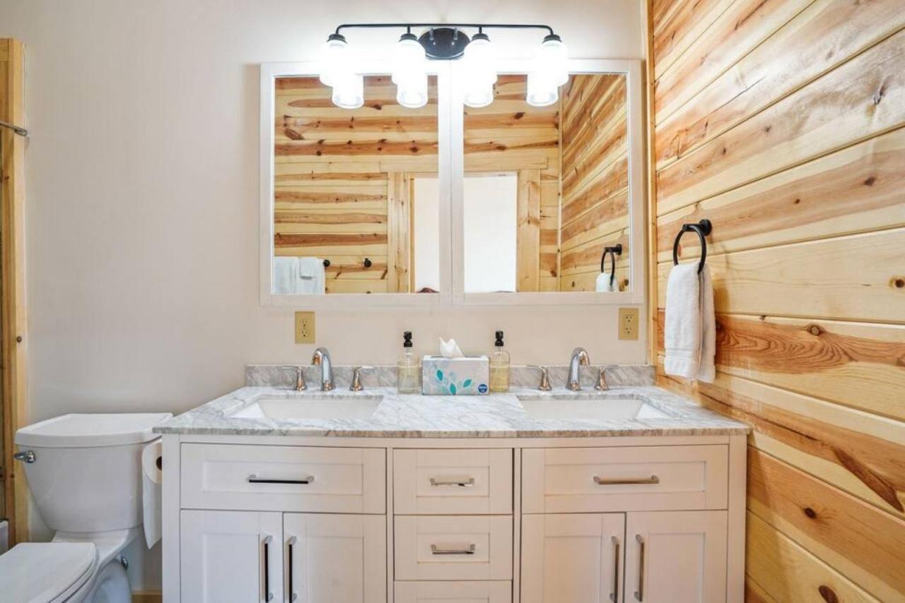 Fern Haven A Modern Take On Hocking Hills Cabins Stella Esterno foto